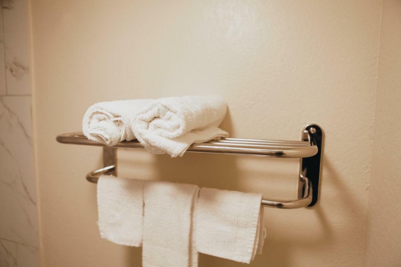 All Seasons Inn & Suites Memphis Extérieur photo